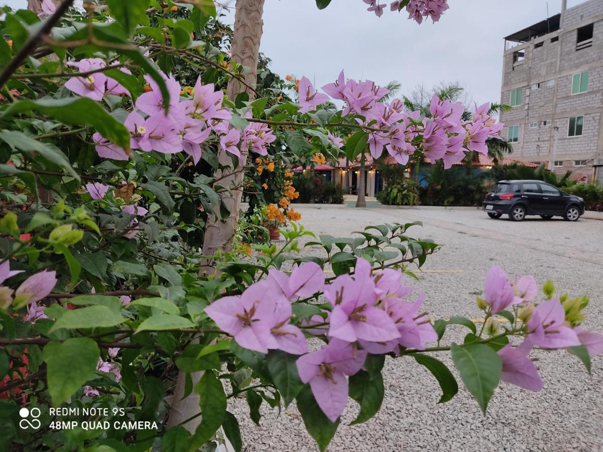 Hotel Berlin International Puerto López Εξωτερικό φωτογραφία