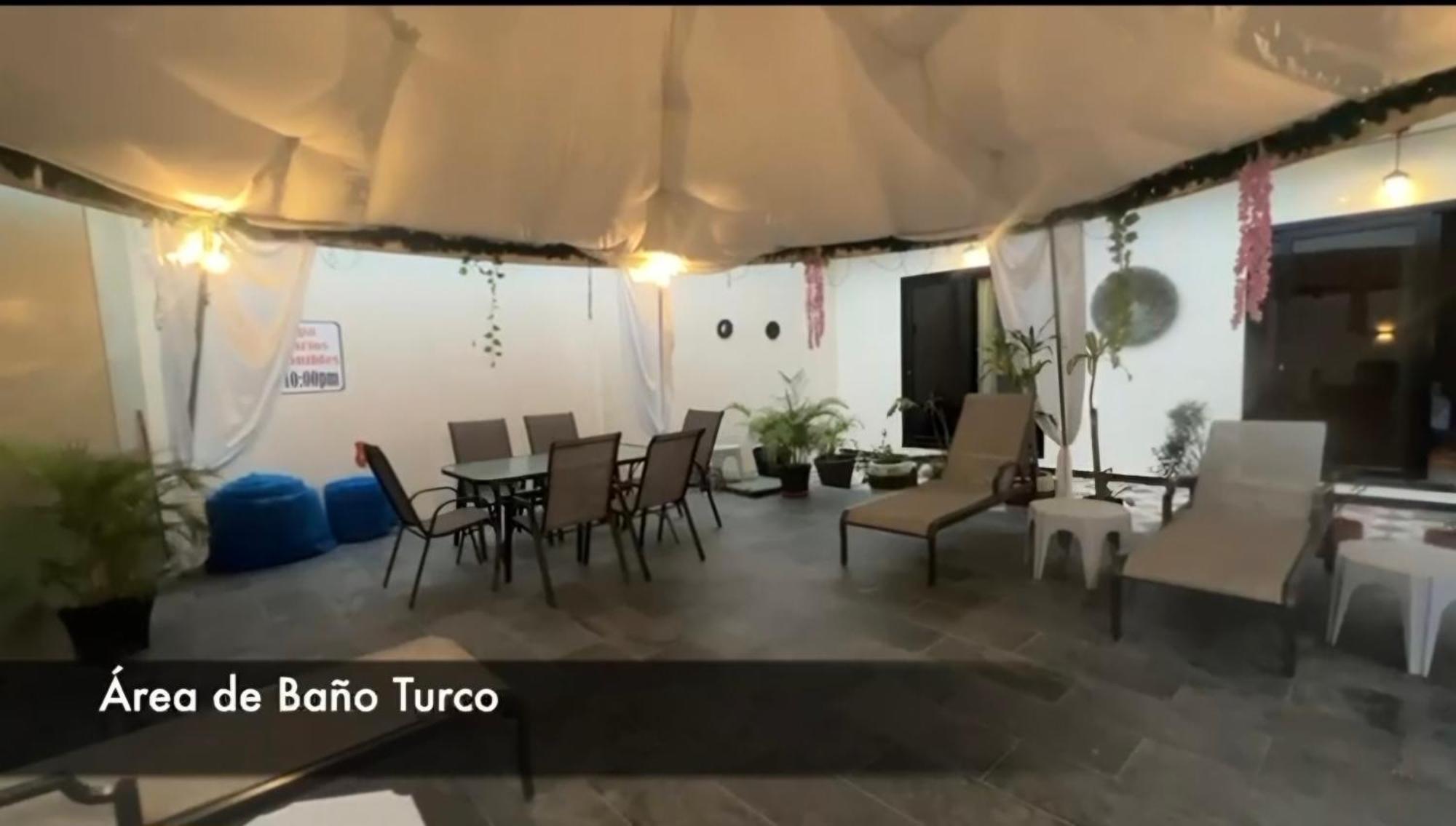 Hotel Berlin International Puerto López Εξωτερικό φωτογραφία