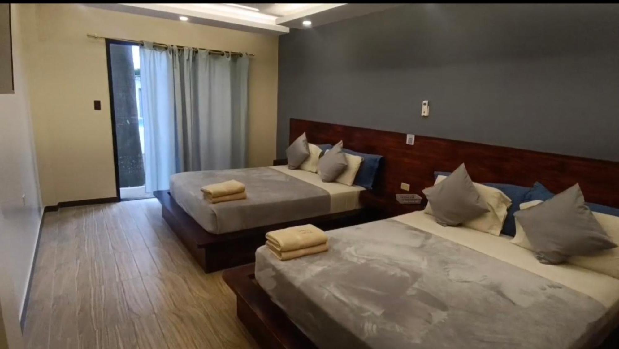 Hotel Berlin International Puerto López Εξωτερικό φωτογραφία