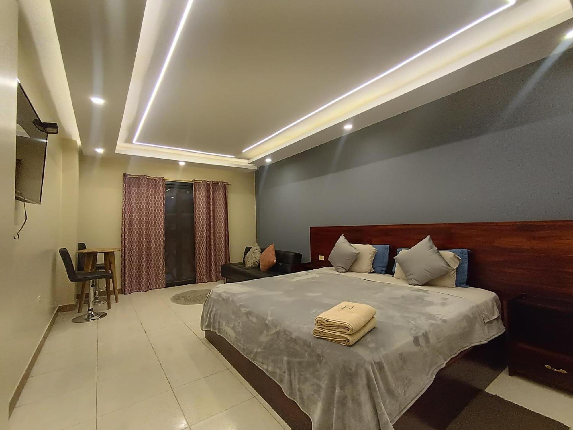 Hotel Berlin International Puerto López Εξωτερικό φωτογραφία